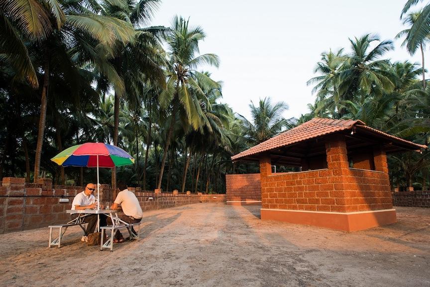 Mango Village Resort Guhāgar Eksteriør billede