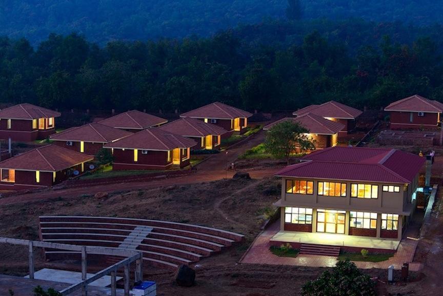 Mango Village Resort Guhāgar Eksteriør billede